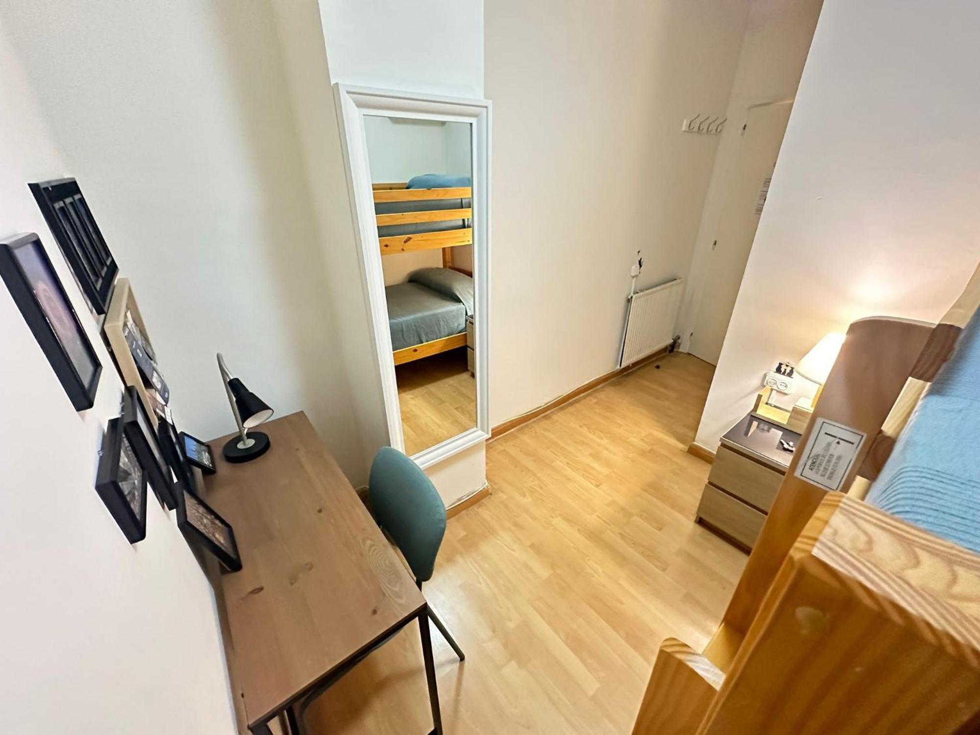 Bed & Breakfast Paris *